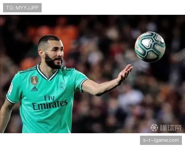 瓦伦西亚定位球战术显威力 新赛季成破局关键 瓦伦西亚定位球战术显威力 新赛季成破局关键