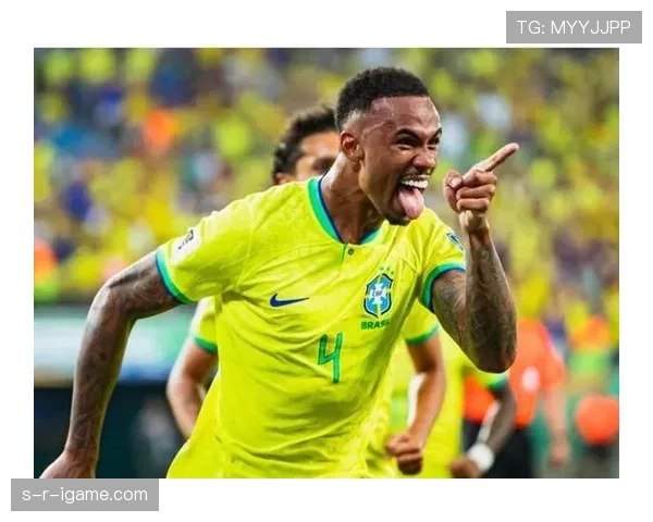 内马尔射门技巧集锦:近期表现稳健,状态持续提升 内马尔射门技巧集锦:近期表现稳健,状态持续提升