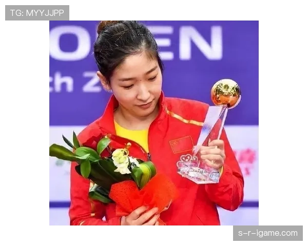 刘诗雯这人吧，赛场像女王，下了场就像拎着菜篮子的隔壁大姐